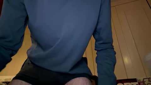 hugewhitecockboy online show from 04.04.26