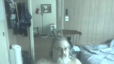 lonely huggy bear online show from 02.26.26