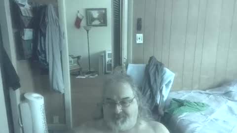 lonely huggy bear online show from 03.20.26