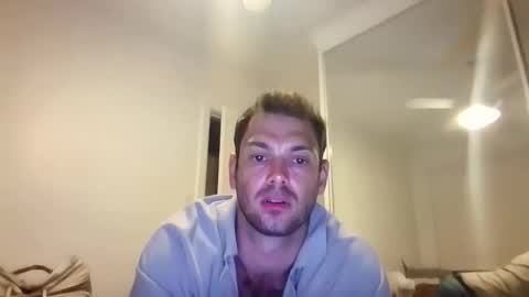 Snapshot of hughfeatherstone chatting on 04.02.26 Jett Steel online show from 04.02.26