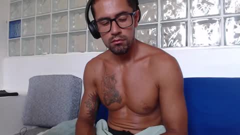 Colombian Milkman online show from 02.28.25