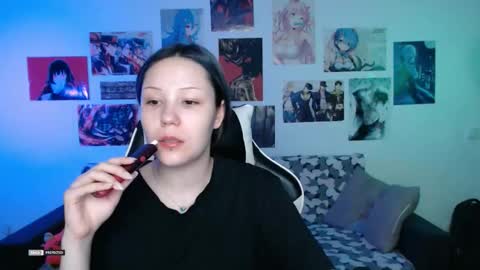 Snapshot of hugomin chatting on 10.08.25 HugoMin online show from 10.08.25