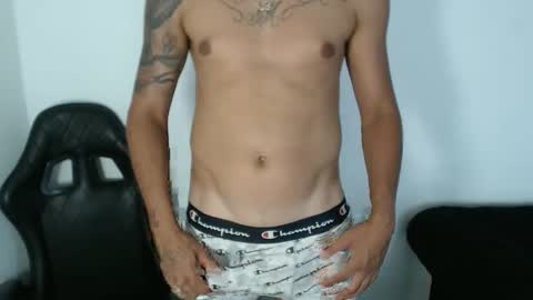 Snapshot of hugopino chatting on 02.10.26 Richard14 online show from 02.10.26