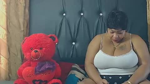 humongoustitss500929 online show from 11.07.25