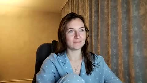 HumpyGrey online show from 09.15.25