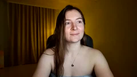 Snapshot of humpygrey chatting on 12.16.25 HumpyGrey online show from 12.16.25