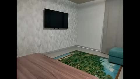 Snapshot of humpygrey chatting on 02.18.26 HumpyGrey online show from 02.18.26