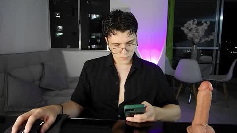 hun_damer online show from 10.03.25