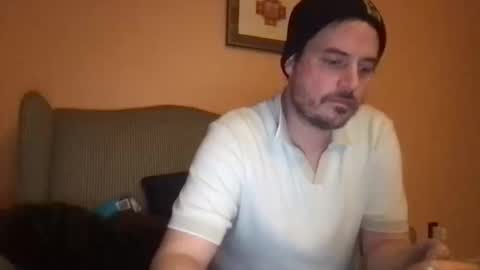 hungedgingartist online show from 10.12.25