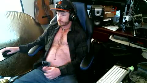 HungGinger4U online show from 01.21.25