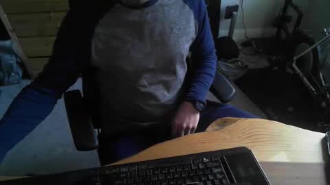 hungstud_again online show from 02.13.26