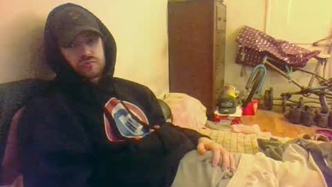 Snapshot of hungsubbb chatting on 11.15.25 Boi online show from 11.15.25