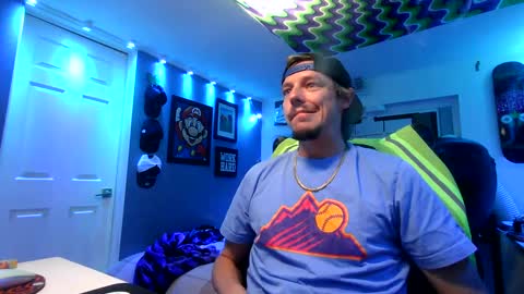 Snapshot of hungtxcock92 chatting on 09.21.25 hungtxcock92 online show from 09.21.25