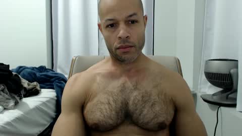 Snapshot of hungxpert chatting on 02.18.25 hungxpert online show from 02.18.25