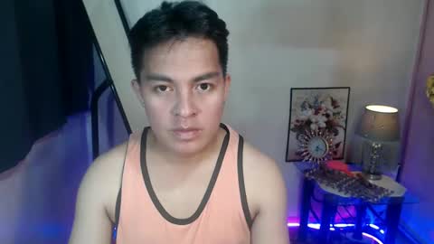 Snapshot of hunk_danny chatting on 03.01.25 hunk_danny online show from 03.01.25
