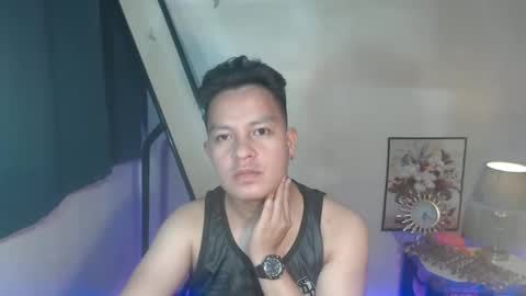Snapshot of hunk_danny chatting on 03.03.25 hunk_danny online show from 03.03.25