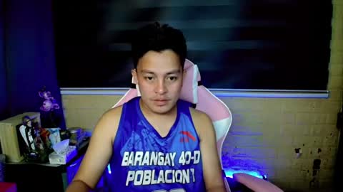 Snapshot of hunk_danny chatting on 07.14.26 hunk_danny online show from 07.14.26
