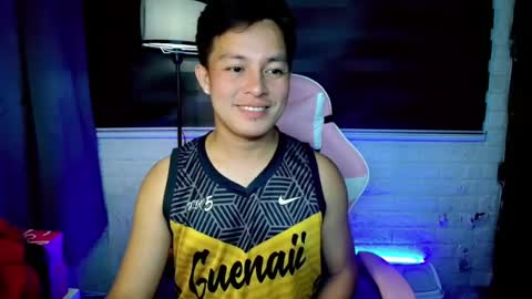 Snapshot of hunk_danny chatting on 07.28.26 hunk_danny online show from 07.28.26