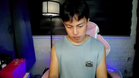 Snapshot of hunk_danny chatting on 08.01.26 hunk_danny online show from 08.01.26