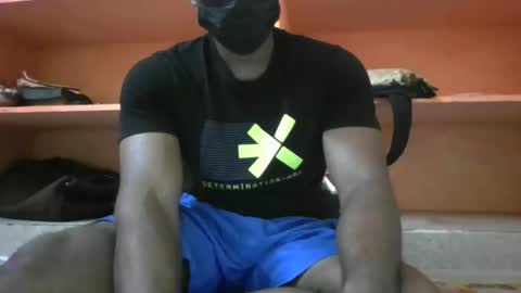 Snapshot of hunk_dominant chatting on 10.26.25 hunk_dominant online show from 10.26.25