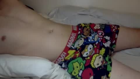 Snapshot of hunkhog chatting on 06.16.26 Hunkhog online show from 06.16.26