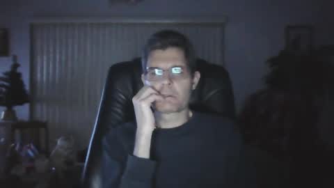 Snapshot of hunkmasclefad458 chatting on 12.16.24 hunkmasclefad458 online show from 12.16.24