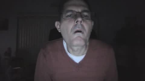 Snapshot of hunkmasclefad458 chatting on 11.13.25 hunkmasclefad458 online show from 11.13.25