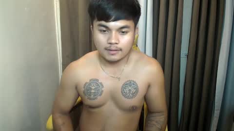 Snapshot of hunkyzeus chatting on 06.11.26 hunkyzeus online show from 06.11.26