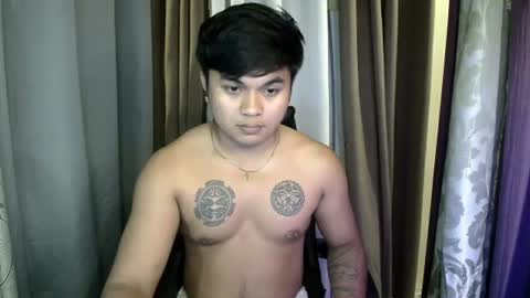 Snapshot of hunkyzeus chatting on 06.28.26 hunkyzeus online show from 06.28.26