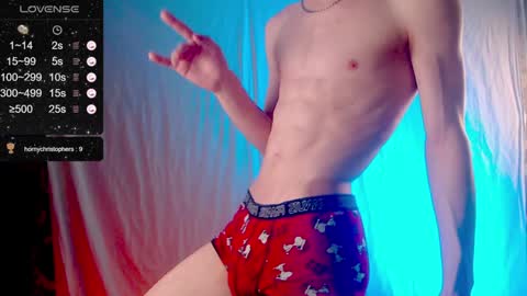 Snapshot of hunter__thompson chatting on 12.15.24 good boy online show from 12.15.24