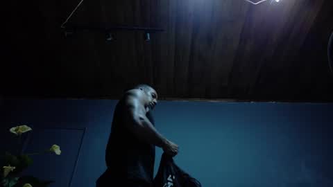 Snapshot of hunter_biggest chatting on 06.12.26 Hunter online show from 06.12.26