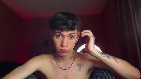 Snapshot of hunter_jagg chatting on 01.12.26 hunter_jagg online show from 01.12.26