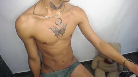 Hunter Wolf online show from 04.18.26