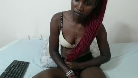 hyacinth_b online show from 03.30.26