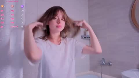 Snapshot of hype_meal_home chatting on 04.05.26 Miley. PVT open i have extra prices on nude show online show from 04.05.26