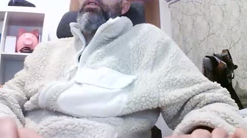 Hyperpau online show from 12.14.25