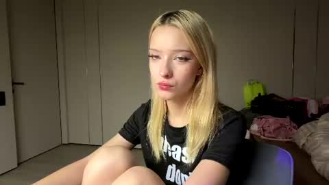 Anny online show from 07.08.26