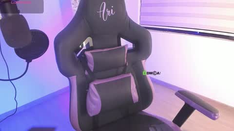 Ari online show from 03.17.26