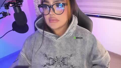 Ari online show from 03.29.26