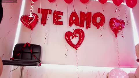 Snapshot of i_am_hanna chatting on 02.14.26 Tell Me Hanna online show from 02.14.26