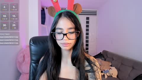 Snapshot of i_babbyyy chatting on 12.16.24 Helloouu im Abigail call me Abi MY NEW SHEDULE IS 1030PM online show from 12.16.24