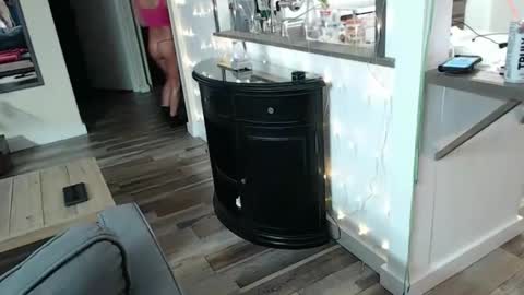 Snapshot of i_fetishize_u chatting on 02.03.25 ShortStuff online show from 02.03.25