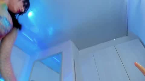 Snapshot of i_maleja chatting on 09.11.25 Maleja online show from 09.11.25