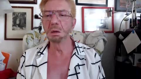 ImYourBitch online show from 10.02.25