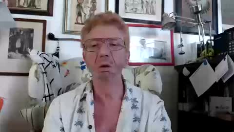 ImYourBitch online show from 10.11.25