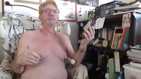 ImYourBitch online show from 10.12.25