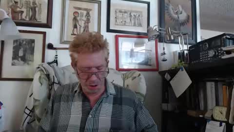ImYourBitch online show from 10.15.25
