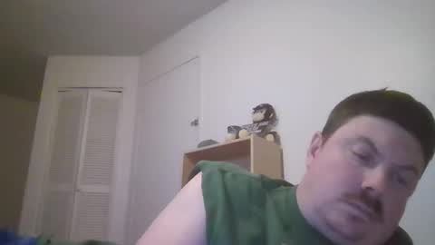 iaguy0587 online show from 04.14.26