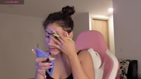 On instagram Imm  NikkiHelp me reach 100 likes online show from 02.21.25