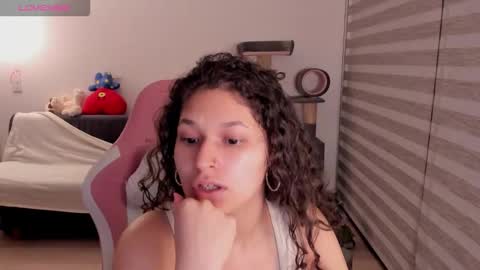 On instagram Imm  NikkiHelp me reach 100 likes online show from 10.19.25